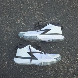 Nike Jordan Zion Williamson 1 TB White Black Oreo (DC4208-100) - Men sz 11